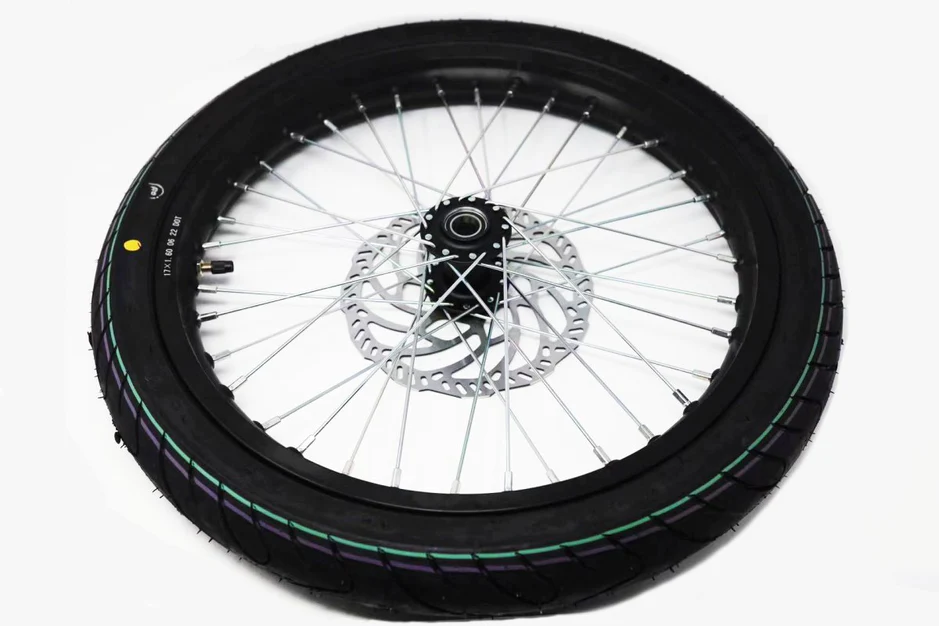 light-bee-supermoto-wheel-kit-949529_939x626