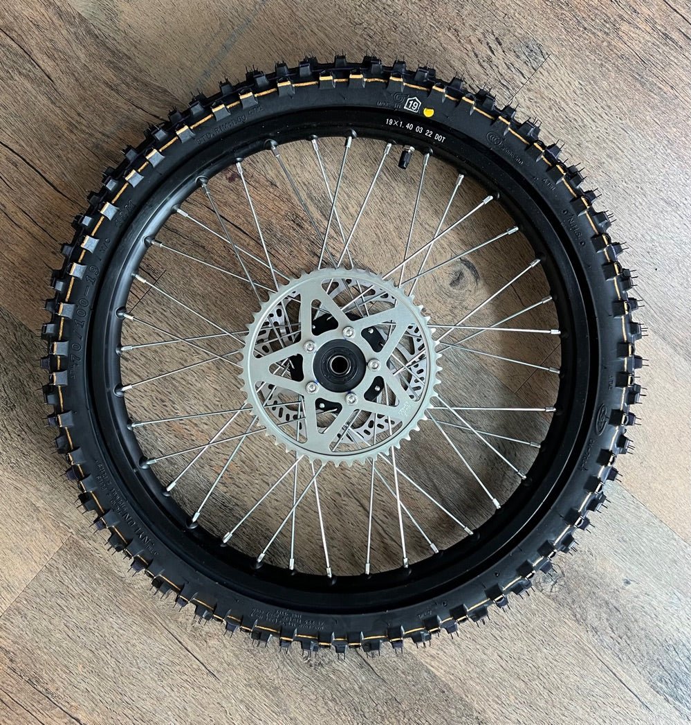 light-bee-19-rear-wheel-assembly-with-brake-disc-sprocket-tire-563066_999x1047