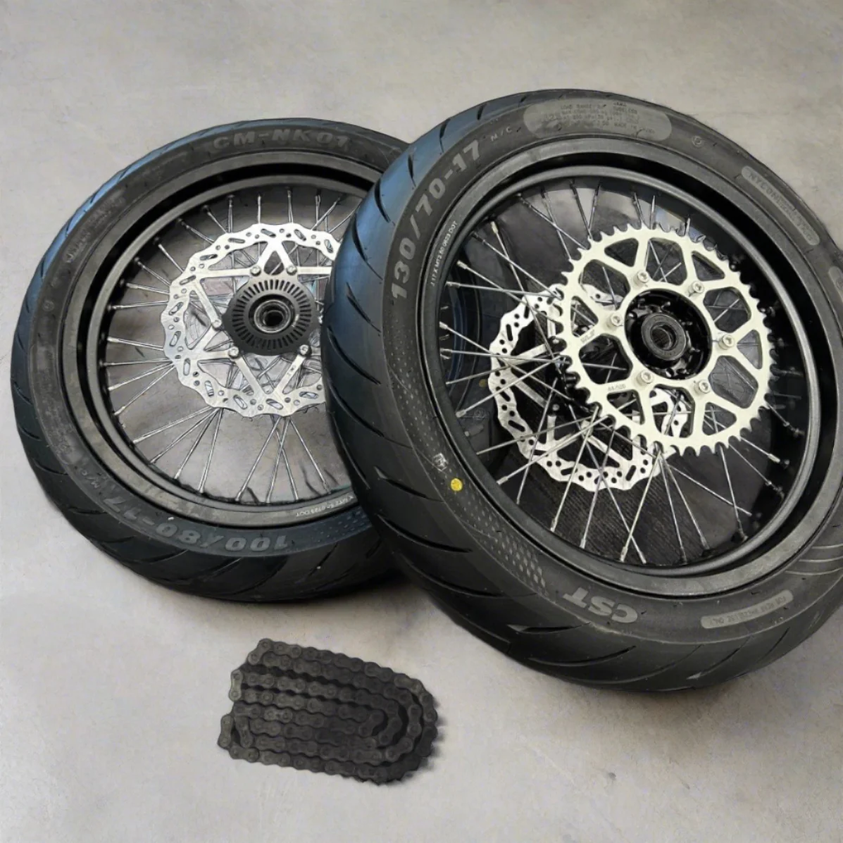 ultra-bee-supermoto-wheel-kit-245670_1197x1197