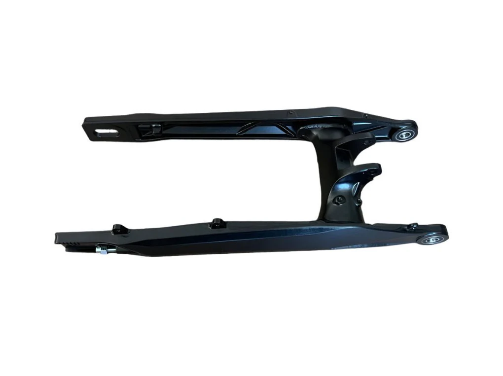ultra-bee-swingarm-carbon-black-103836_1020x763