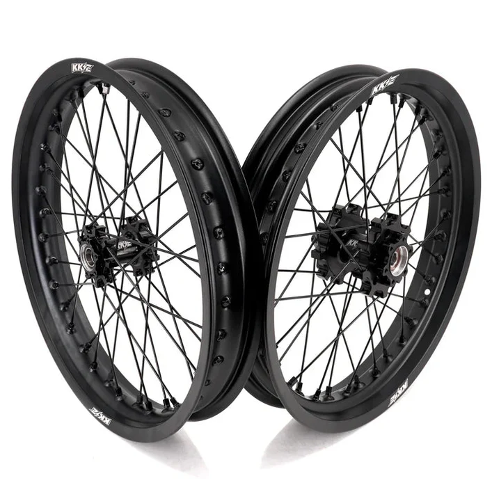 light-bee-17-supermoto-wheels-21525-kke-400256_707x707
